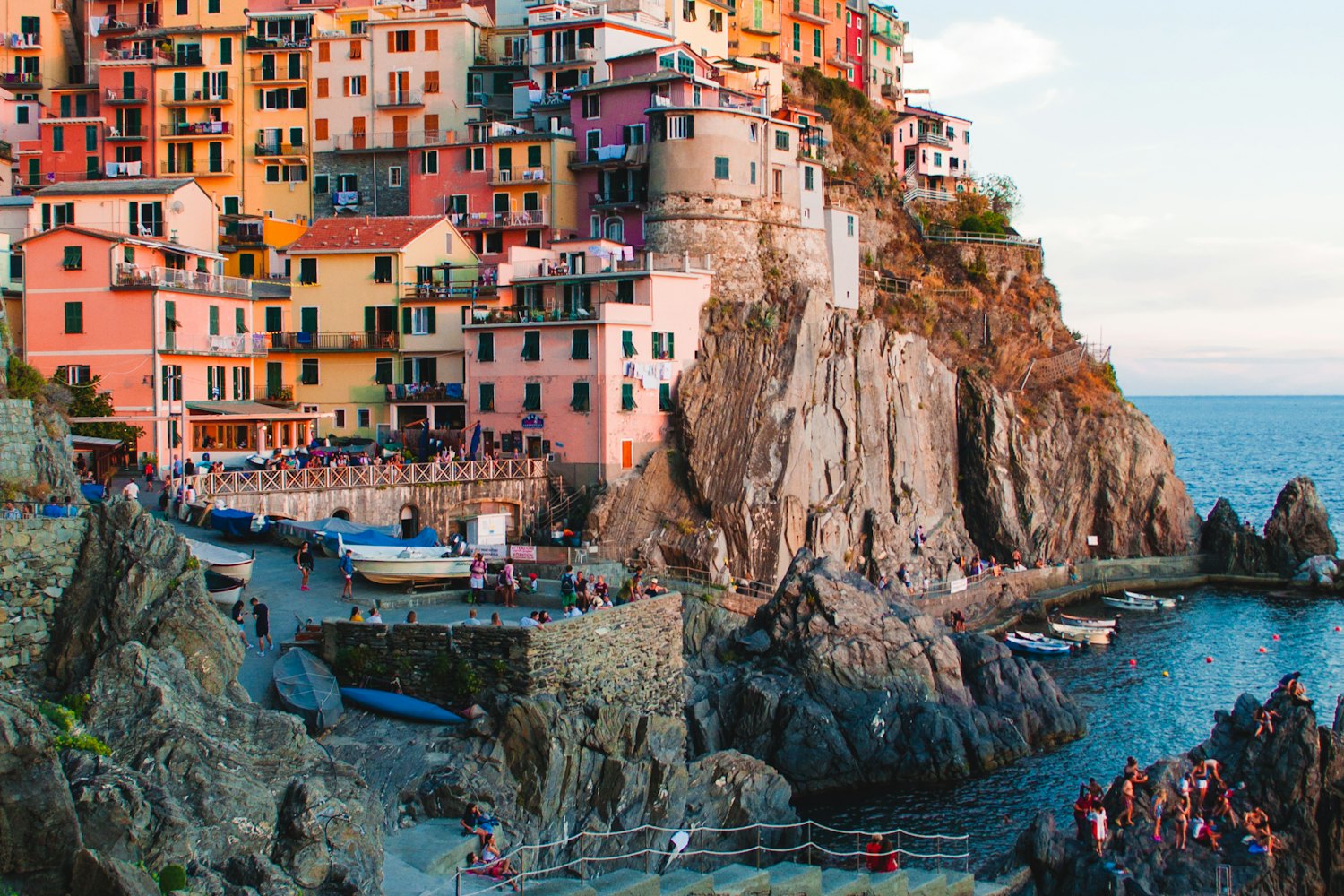 Colorful houses on the cliffs of Manarola in the Cinque Terre